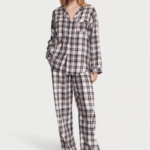 Victoria's Secret Flannel Long PJ Pajama Set
